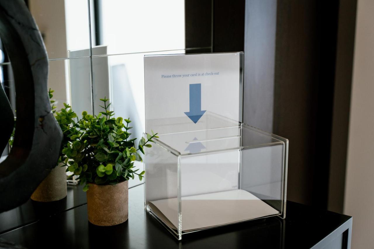 Lamede Self Check-In Hotel Wiener Neustadt Ngoại thất bức ảnh